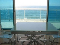 Apartamento de tres habitaciones zona del Malecon